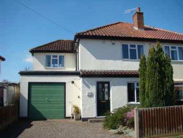  Image of 4 Bedroom Semi-Detached for sale at Oakleigh Avenue Hallow Worcester, WR2 6NG