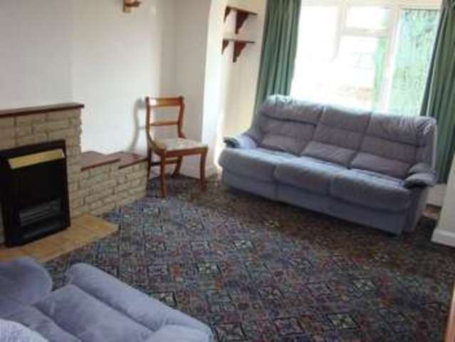  Image of 4 Bedroom Semi-Detached for sale at Oakleigh Avenue Hallow Worcester, WR2 6NG