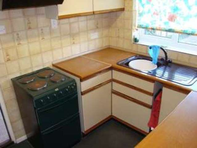  Image of 4 Bedroom Semi-Detached for sale at Oakleigh Avenue Hallow Worcester, WR2 6NG