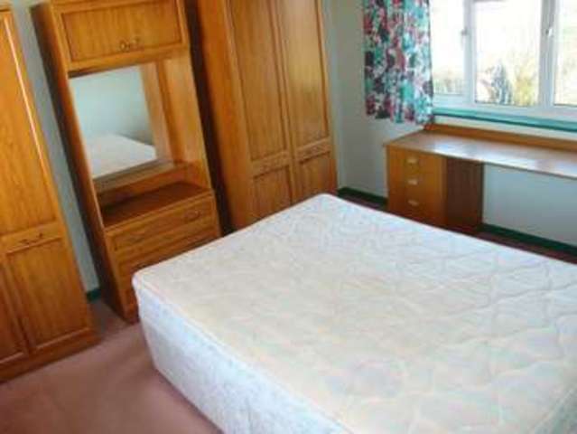  Image of 4 Bedroom Semi-Detached for sale at Oakleigh Avenue Hallow Worcester, WR2 6NG