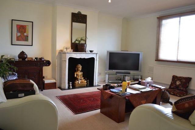  Image of 2 Bedroom Flat to rent at Hamilton Terrace Array St John