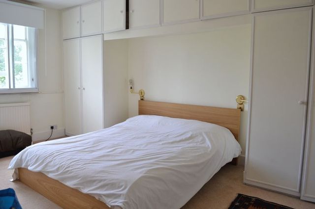  Image of 2 Bedroom Flat to rent at Hamilton Terrace Array St John