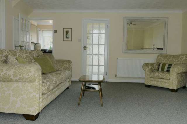  Image of 3 Bedroom Detached to rent at Sandwich, CT13 0AR