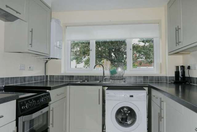  Image of 3 Bedroom Detached to rent at Sandwich, CT13 0AR