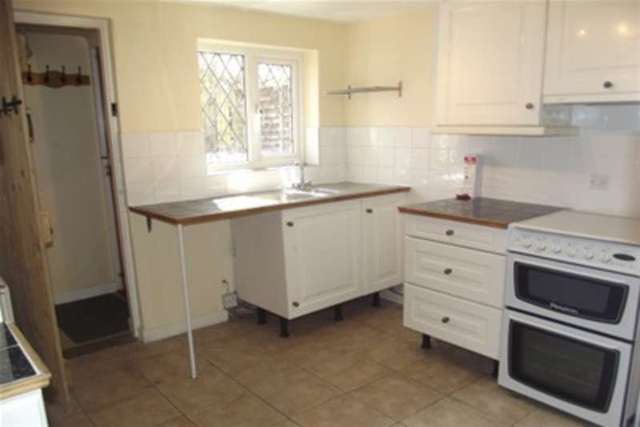  Image of 2 Bedroom Detached to rent at Woodbridge, IP13 0RD