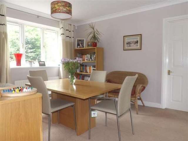  Image of 4 Bedroom Detached for sale at Burghfield Common  Reading, RG7 3YH