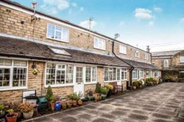  Image of 1 Bedroom Terraced for sale at Halifax West Yorkshire Halifax, HX1 3EY