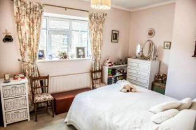  Image of 1 Bedroom Terraced for sale at Halifax West Yorkshire Halifax, HX1 3EY