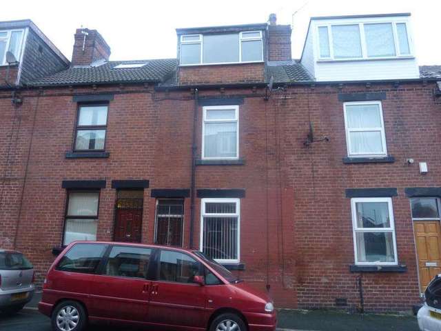  Image of 3 Bedroom Detached to rent at Leeds, LS9 9BR