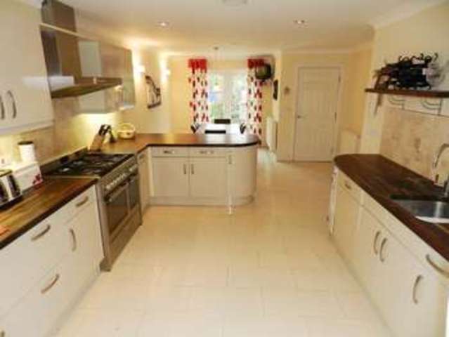  Image of 4 Bedroom End of Terrace for sale at Haverfordwest Pembrokeshire Haverfordwest, SA61 2RL