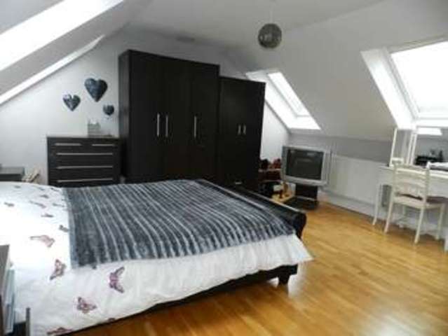  Image of 4 Bedroom End of Terrace for sale at Haverfordwest Pembrokeshire Haverfordwest, SA61 2RL