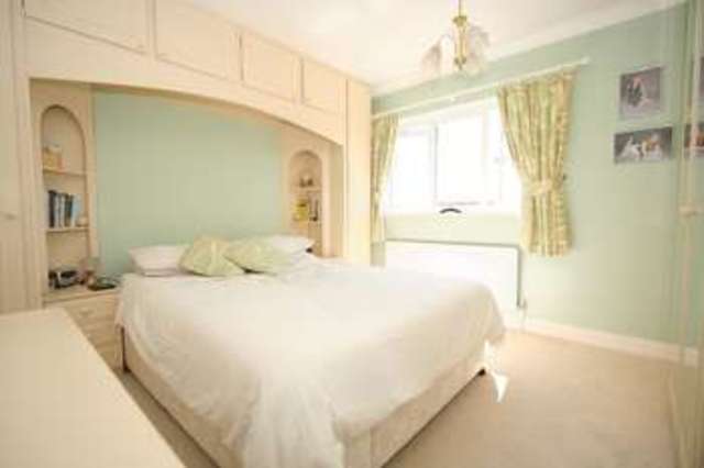  Image of 4 Bedroom Detached for sale at Celandine Close  KINGSWINFORD, DY6 9TN