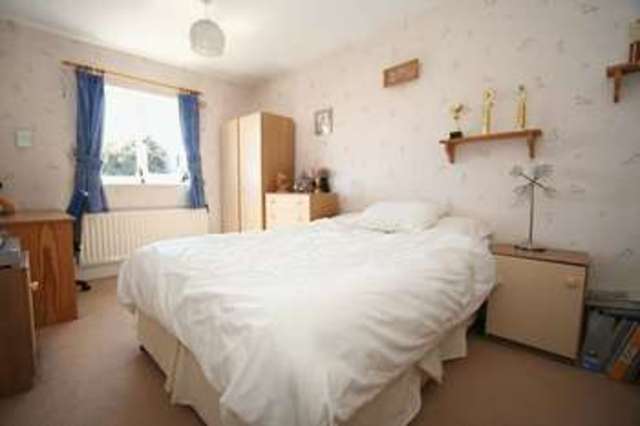  Image of 4 Bedroom Detached for sale at Celandine Close  KINGSWINFORD, DY6 9TN