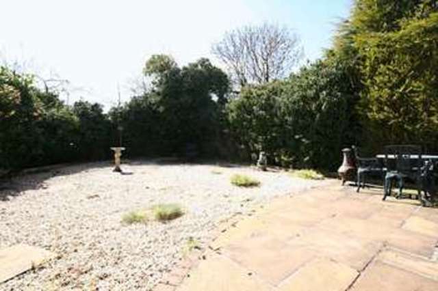  Image of 4 Bedroom Detached for sale at Celandine Close  KINGSWINFORD, DY6 9TN