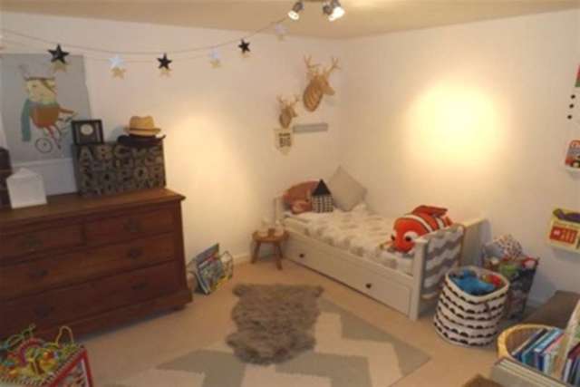  Image of 2 Bedroom Flat to rent at Sheffield, S6 1RF