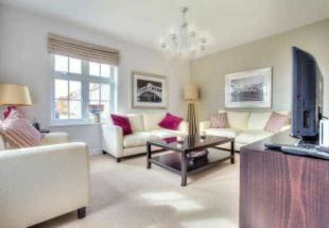  Image of 4 Bedroom Detached for sale at Faversham Kent Oare, ME13 7FE