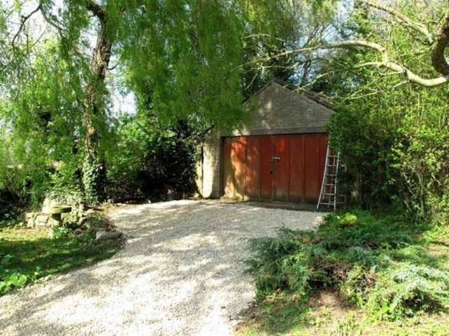  Image of 3 Bedroom Detached for sale at Shepton Mallet, BA4 6NP