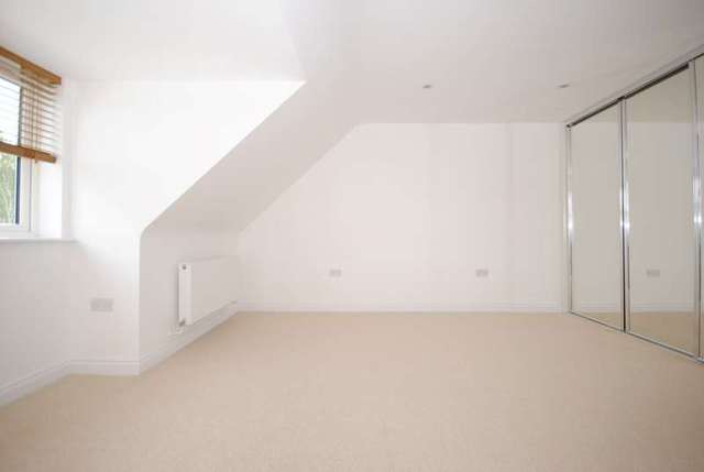  Image of 2 Bedroom Apartment to rent at Quorn, LE12 8BA