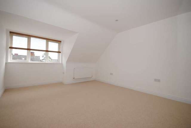  Image of 2 Bedroom Apartment to rent at Quorn, LE12 8BA