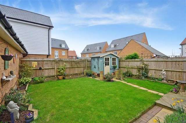  Image of 4 Bedroom Semi-Detached for sale at Loose Maidstone Maidstone, ME15 9FX