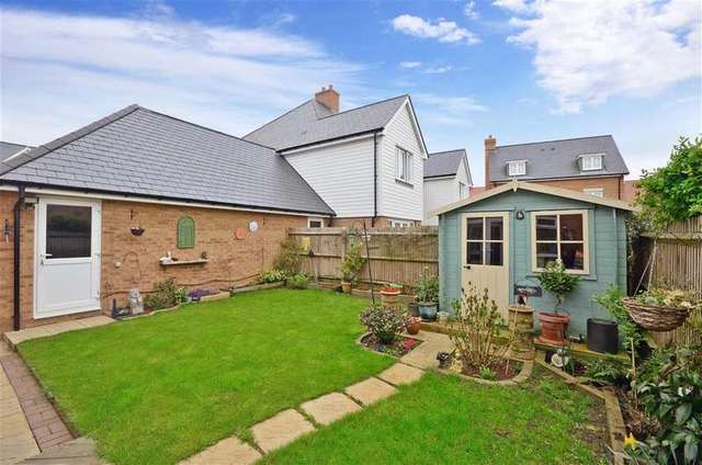  Image of 4 Bedroom Semi-Detached for sale at Loose Maidstone Maidstone, ME15 9FX