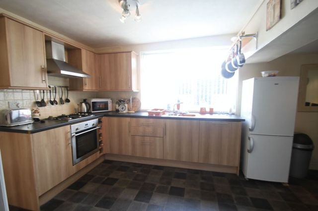  Image of 3 Bedroom Semi-Detached for sale at Lon Foel Graig  Llanfairpwllgwyngyll, LL61 5RA