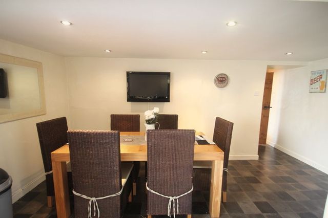  Image of 3 Bedroom Semi-Detached for sale at Lon Foel Graig  Llanfairpwllgwyngyll, LL61 5RA