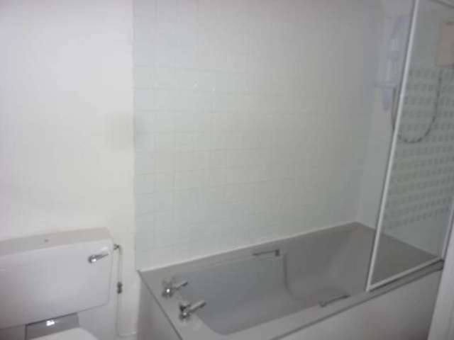  Image of 1 Bedroom Flat to rent at St Leonards  Hollington, TN37 6AT