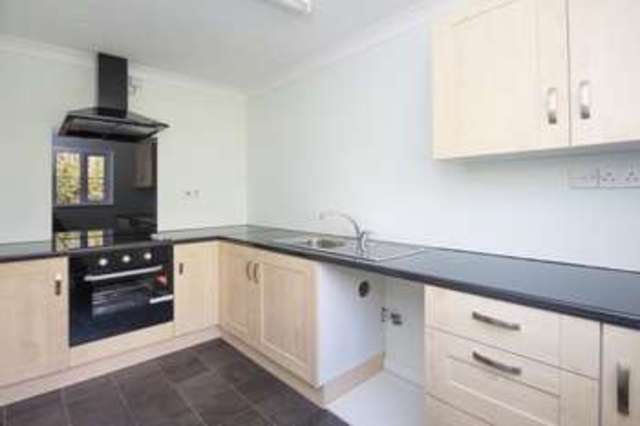  Image of 1 Bedroom Flat for sale at Vicarage Road Marchwood Southampton, SO40 4SX