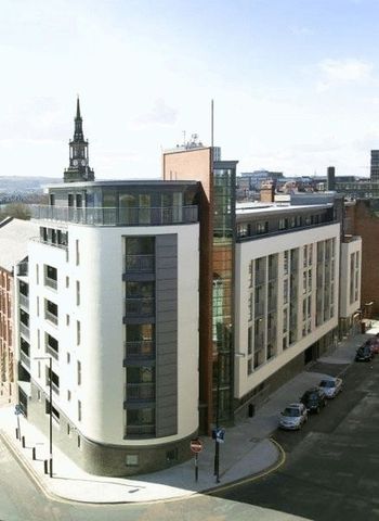  Image of 2 Bedroom Flat to rent at Melbourne Street Array Newcastle upon Tyne, NE1 2JS