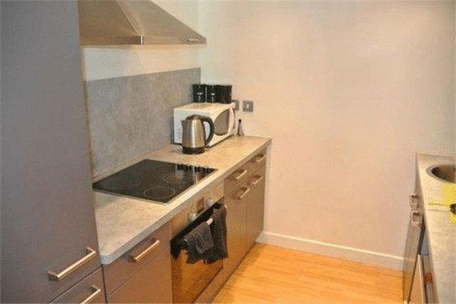  Image of 2 Bedroom Flat to rent at Melbourne Street Array Newcastle upon Tyne, NE1 2JS