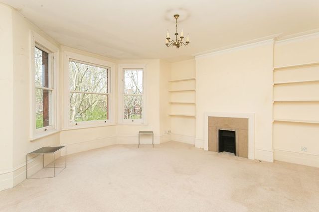  Image of 3 Bedroom Flat for sale at Morshead Road Maida Vale Maida Vale, W9 1LF