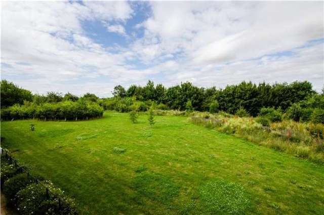  Image of 2 Bedroom Flat for sale at Ely, CB6 3FN