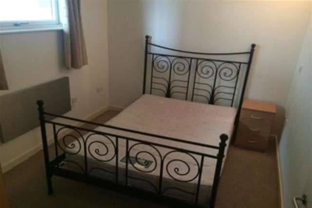  Image of 1 Bedroom Property to rent at Leeds, LS2 7EE