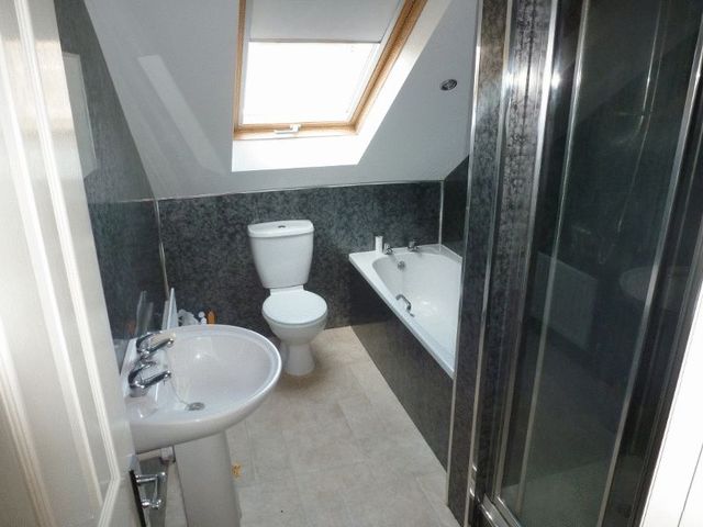  Image of 5 Bedroom Flat to rent at Newlands Road Array Jesmond, NE2 3NT