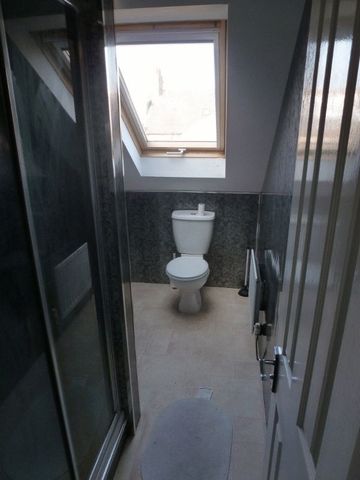  Image of 5 Bedroom Flat to rent at Newlands Road Array Jesmond, NE2 3NT