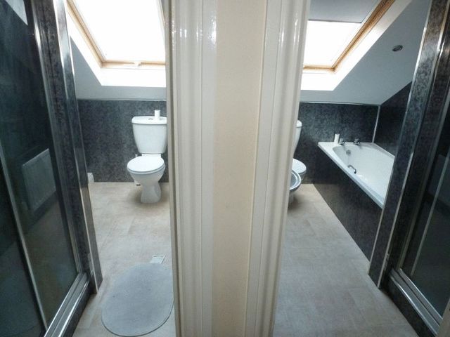  Image of 5 Bedroom Flat to rent at Newlands Road Array Jesmond, NE2 3NT