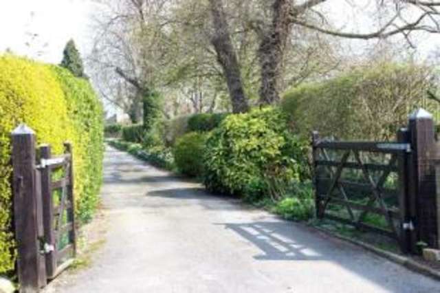  Image of 3 Bedroom Detached for sale at Keyworth Nottingham Keyworth, NG12 5ED