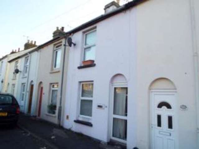  Image of 2 Bedroom Detached for sale at Faversham Kent Faversham, ME13 8RF