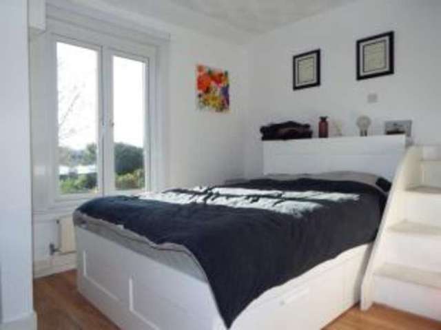  Image of 2 Bedroom Detached for sale at Faversham Kent Faversham, ME13 8RF