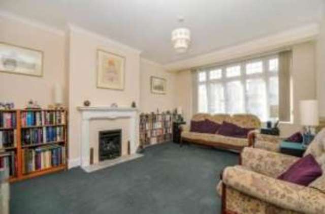 Image of 4 Bedroom Semi-Detached for sale at West Wickham Kent West Wickham, BR4 0QP