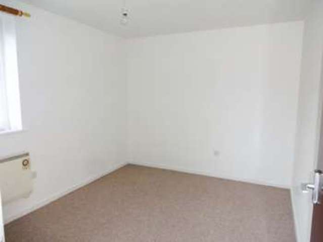 Image of 2 Bedroom Flat to rent at George Street  Glastonbury, BA6 9LT