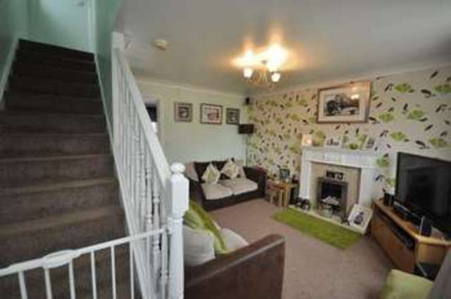  Image of 2 Bedroom Detached for sale at Old Mill Close Hemsworth Pontefract, WF9 4QY