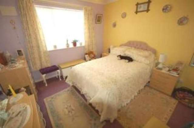  Image of 2 Bedroom Bungalow for sale at Mobberley Knutsford Mobberley, WA16 7HB