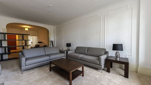  Image of 1 Bedroom Flat to rent at Park Road Array Lisson Grove, NW8 7HY