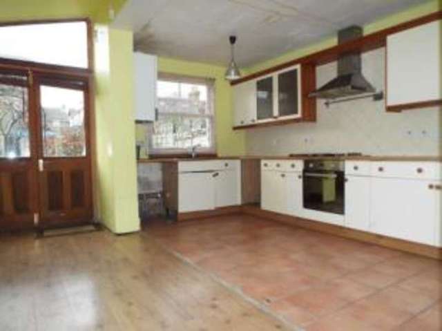  Image of 2 Bedroom Terraced for sale at Faversham Kent Faversham, ME13 8EU