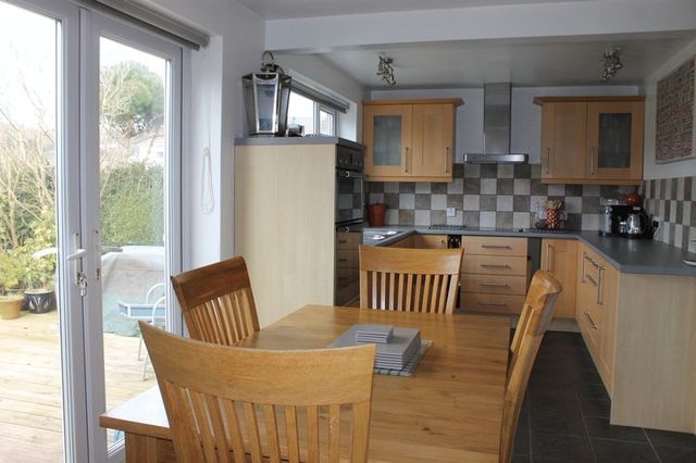  Image of 4 Bedroom Semi-Detached for sale at Paulman Gardens Long Ashton Bristol, BS41 9AT
