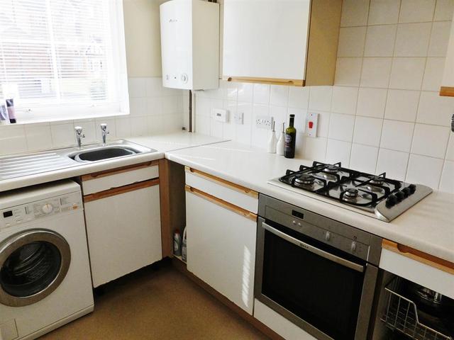  Image of 2 Bedroom Terraced for sale at Carshalton Surrey The Wrythe, SM5 2FE