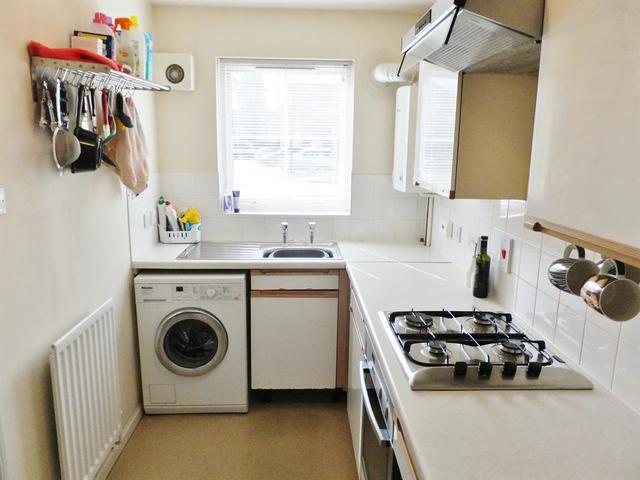  Image of 2 Bedroom Terraced for sale at Carshalton Surrey The Wrythe, SM5 2FE