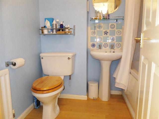  Image of 2 Bedroom Terraced for sale at Carshalton Surrey The Wrythe, SM5 2FE